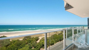 Amira Penthouse Main Beach